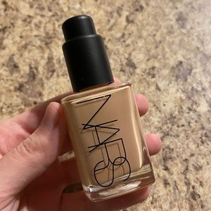 Nars Sheer glow foundation